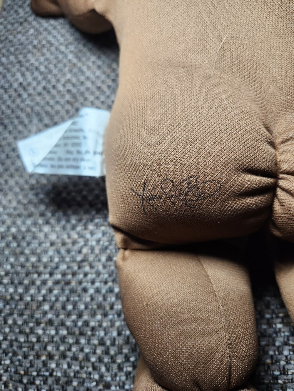 vintage Cabbage Patch Kids doll with brown yarn pigtails and a dark brown fabric - Picture 8 of 12